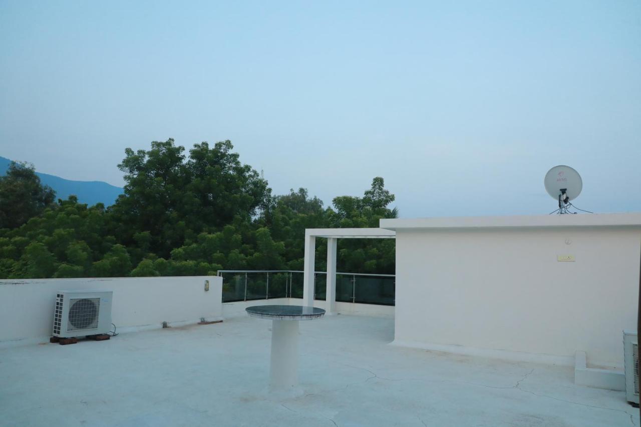 Hill View Paradise - 2Bhk'S & Rooms - A Golden Group Of Premium Home Stays - Τιρουπάτι Εξωτερικό φωτογραφία