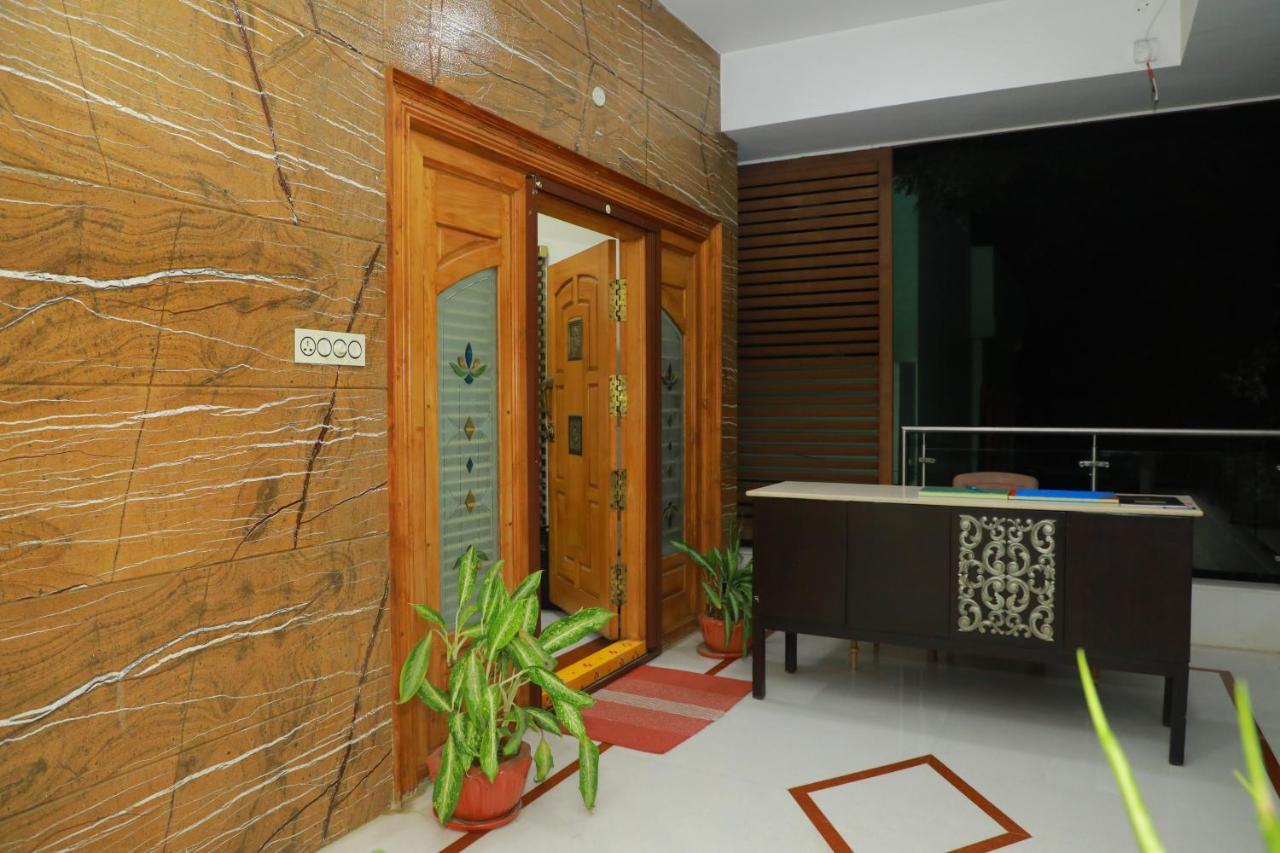 Hill View Paradise - 2Bhk'S & Rooms - A Golden Group Of Premium Home Stays - Τιρουπάτι Εξωτερικό φωτογραφία