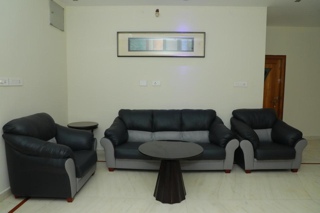 Hill View Paradise - 2Bhk'S & Rooms - A Golden Group Of Premium Home Stays - Τιρουπάτι Εξωτερικό φωτογραφία